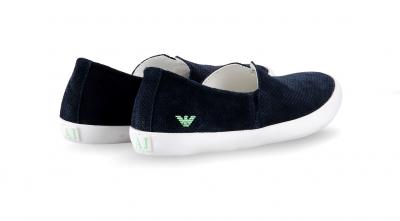 SLIP ON IN SUEDE MICROFORATO