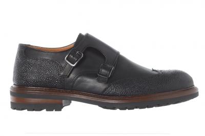 SCARPA IN PELLE CON FIBBIA