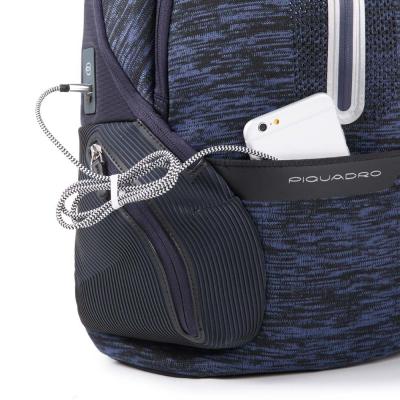Zainetto porta PC e porta iPad®Air/Pro 9,7 con placca USB e micro-USB ed elemento catarifrangente Coleos