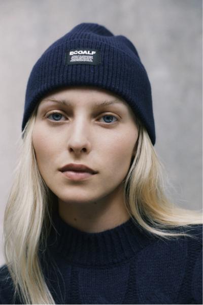 CAPPELLO IN LANA