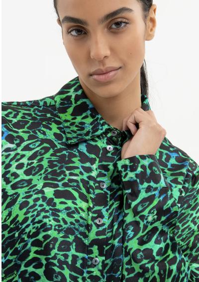 Camicia regular in fantasia animalier