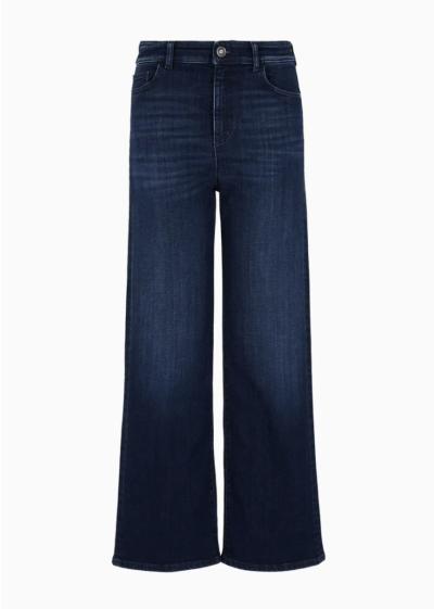 Jeans J33 vita media e gamba cropped svasata in denim con ricamo EA