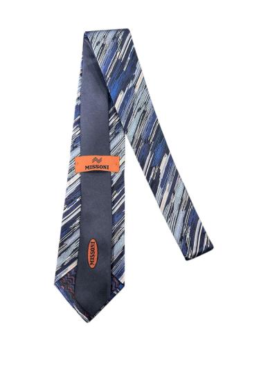 Cravatta in seta con fodera a contrasto