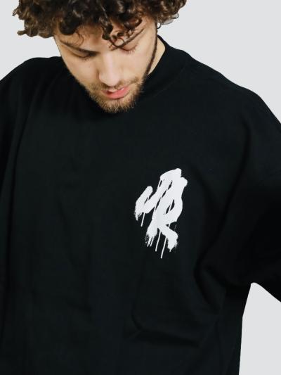 RICHMOND T-SHIRT OVER AGANJI 