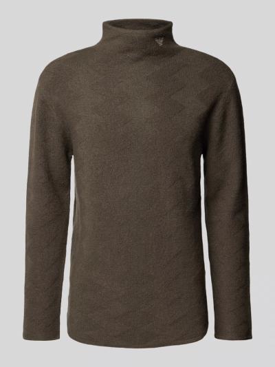 Maglione lavorato a maglia verde oliva con collo alto