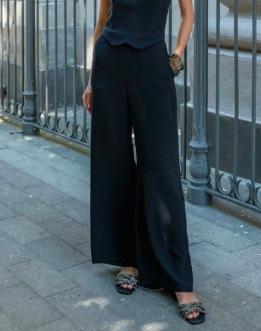 ABITO CON ACCESSORIO