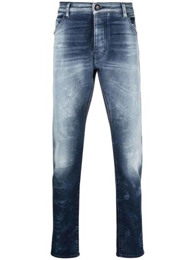 Jeans j09 con effetto candeggiato